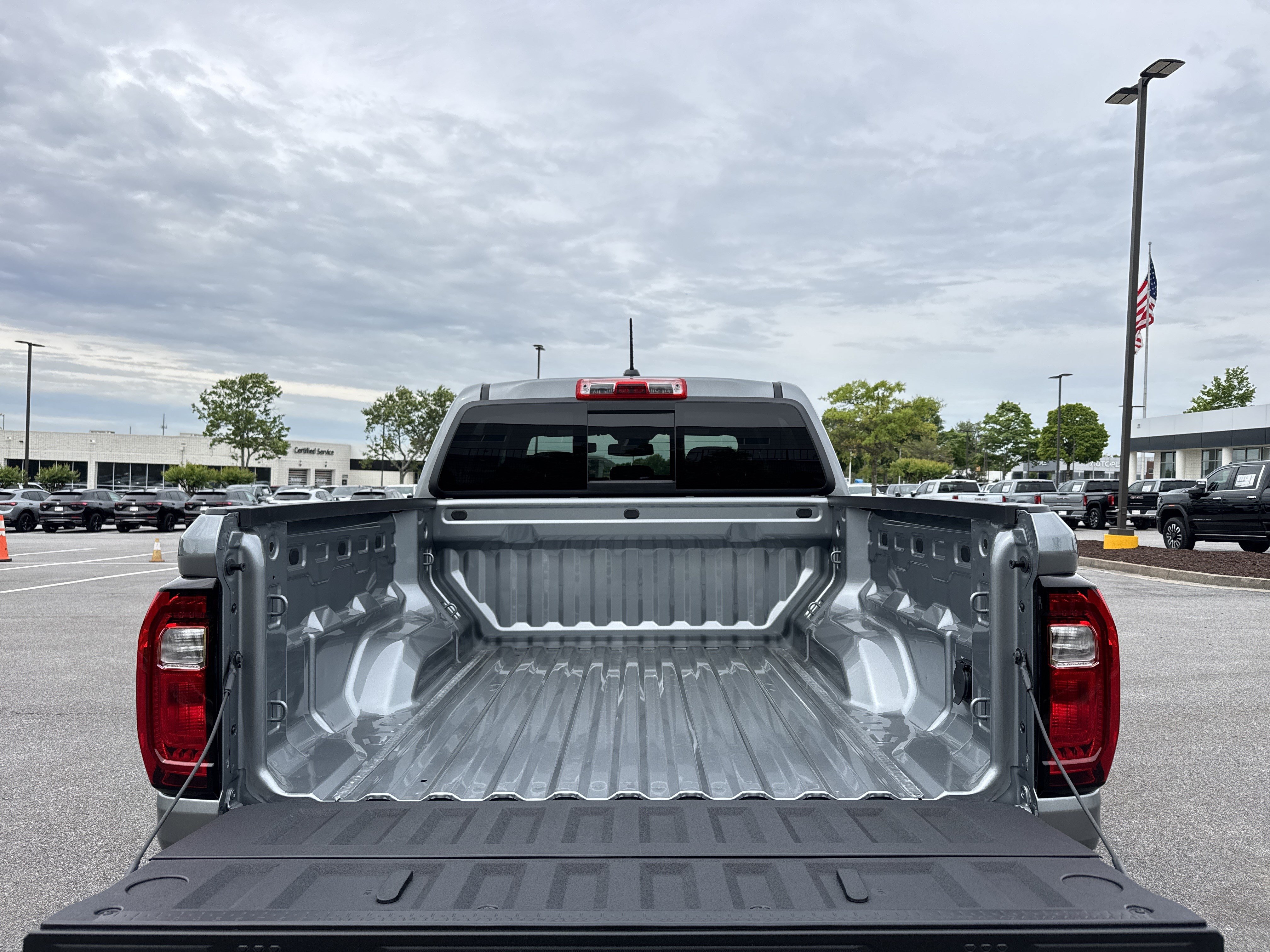 Used 2026 GMC Canyon Elevation w/ Convenience Package AWD/4WD image 29