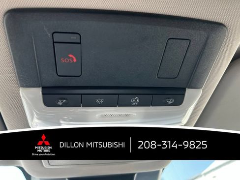 Used 2025 Nissan Rogue SV AWD/4WD image 5