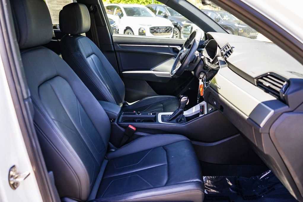 Used 2023 Audi Q3 2.0T Premium AWD/4WD image 16