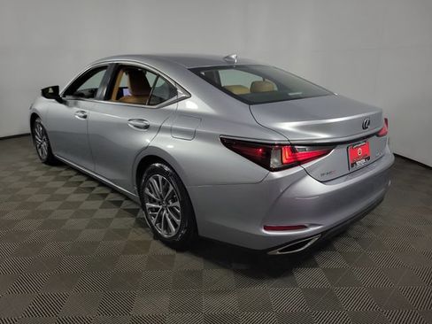 Used 2023 Lexus ES 350 w/ Accessory Package (Z2) FWD image 5