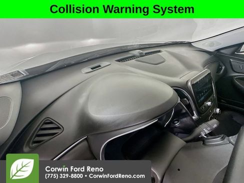 Used 2016 Chevrolet Malibu LT w/ Leather Package FWD image 9