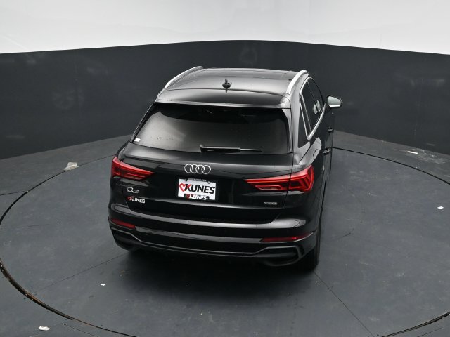 Used 2024 Audi Q3 2.0T Premium AWD/4WD image 60