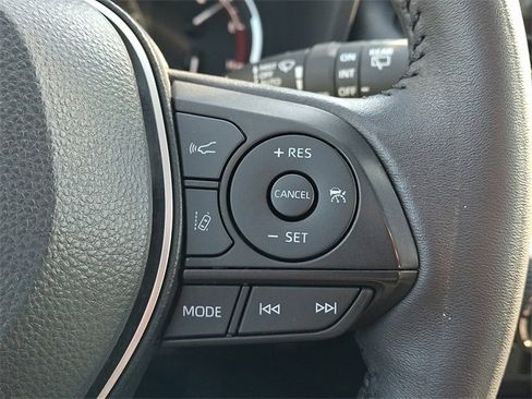 Used 2024 Toyota RAV4 XLE w/ Convenience Package image 22