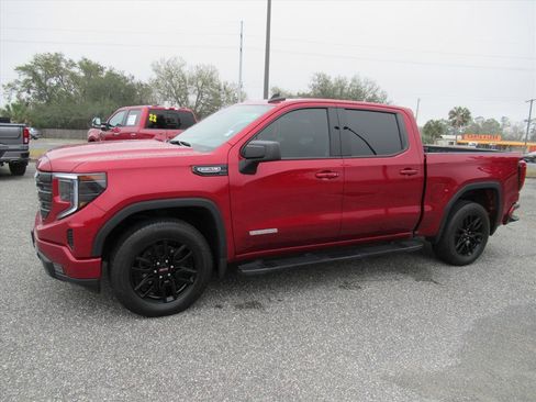 Used 2024 GMC Sierra 1500 Elevation w/ LPO, Elevation Black Package image 4