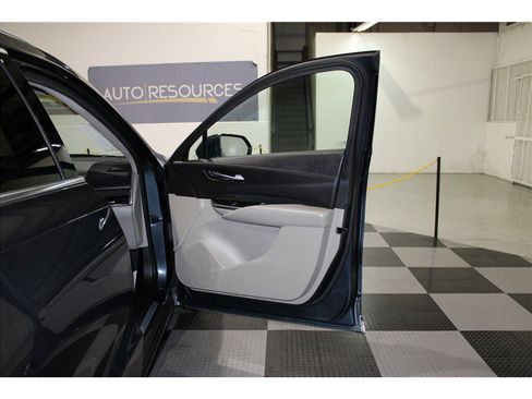 Used 2019 Cadillac XT4 Premium Luxury w/ Driver Awareness Package image 25