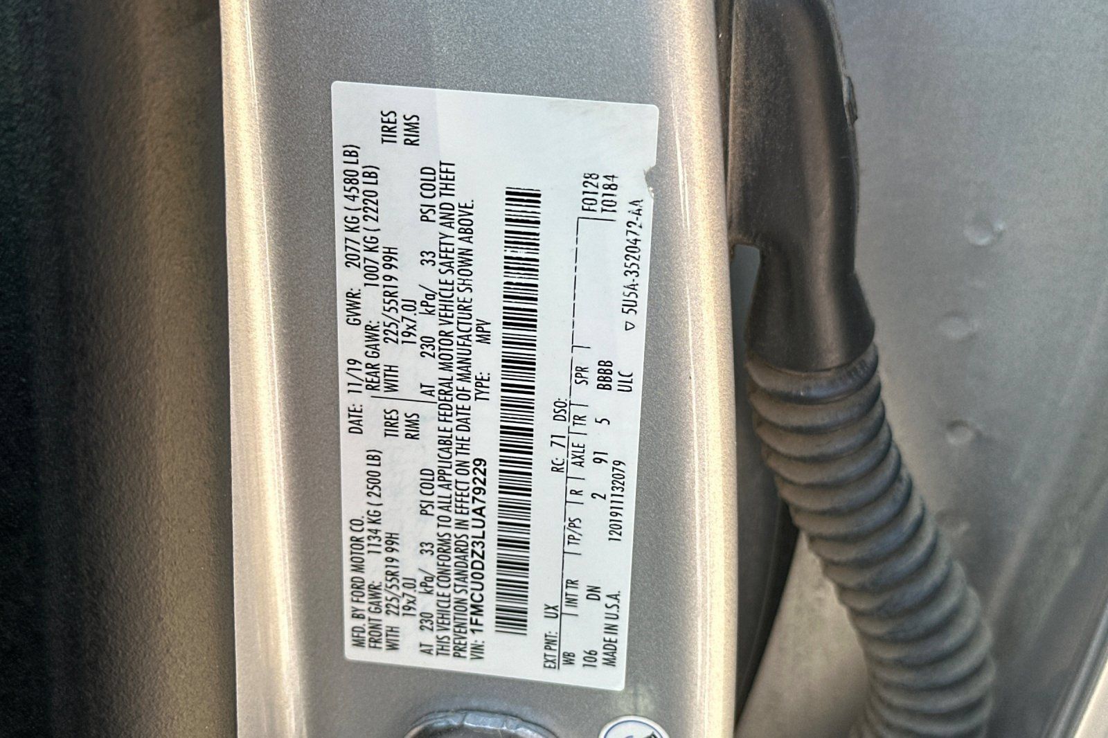 Used 2020 Ford Escape Titanium FWD image 29