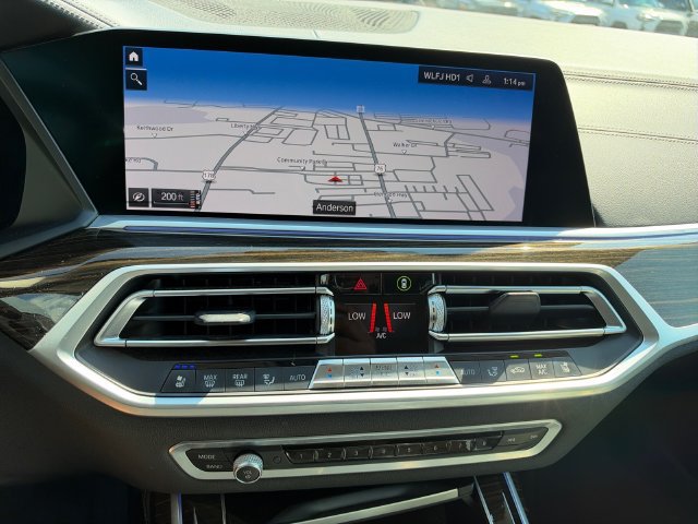 Used 2020 BMW X7 xDrive40i w/ Premium Package AWD/4WD image 24