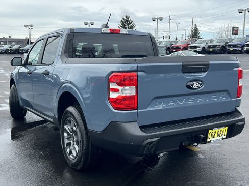 New 2026 Ford Maverick XLT w/ XLT Luxury Package FWD image 9