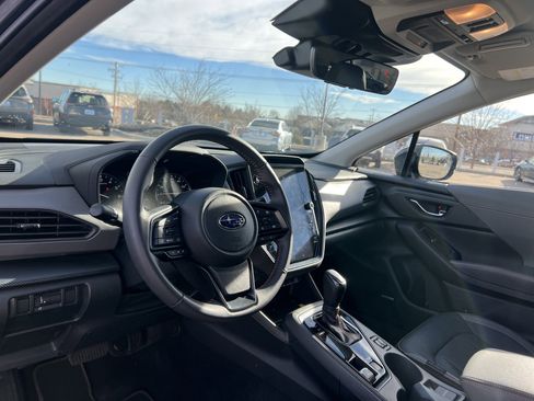 Used 2025 Subaru Crosstrek 2.5i Limited w/ Popular Package #4A image 25