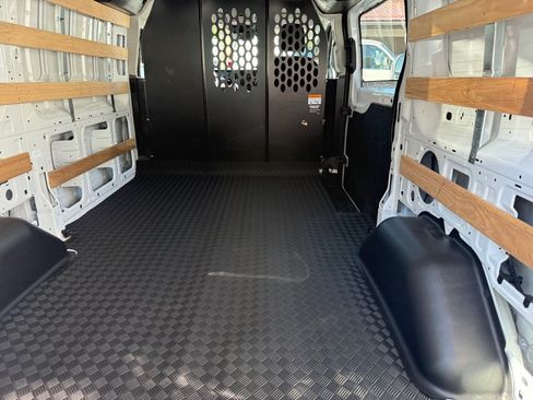 Used 2025 Ford Transit 250 Low Roof w/ Exterior Upgrade Package RWD image 6