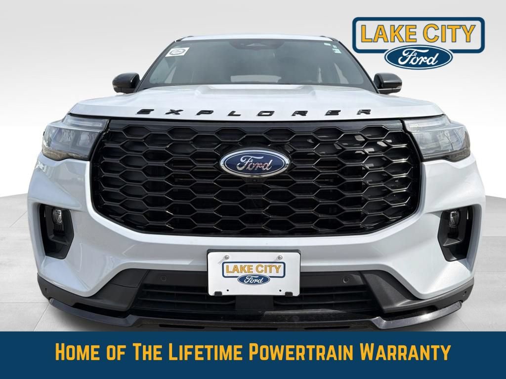 Used 2026 Ford Explorer ST-Line AWD/4WD image 10