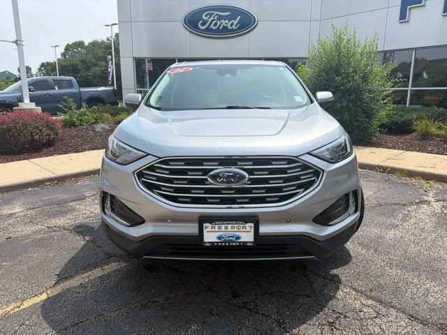 Certified 2024 Ford Edge Titanium AWD/4WD image 2