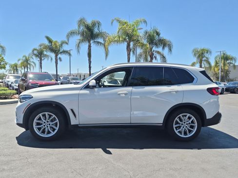 Used 2021 BMW X5 xDrive40i w/ Premium Package AWD/4WD image 7