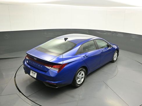 Certified 2023 Hyundai Elantra SE w/ Cargo Package image 37