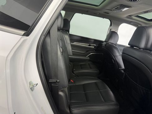 Used 2024 Kia Telluride SX AWD/4WD image 30
