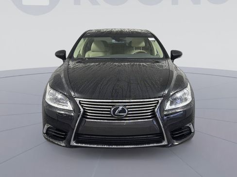 Used 2016 Lexus LS 460 w/ Comfort Package image 11