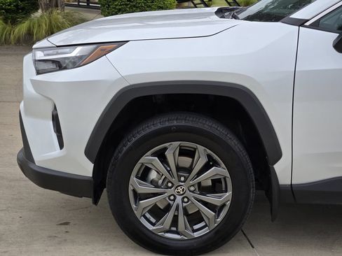 Certified 2024 Toyota RAV4 XLE Premium AWD/4WD image 7