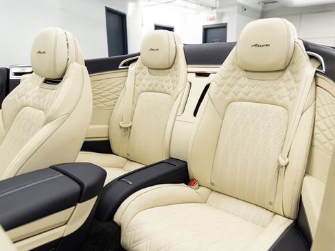 New 2026 Bentley Continental GTC AWD/4WD image 39