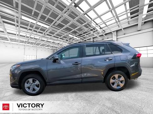 Certified 2025 Toyota RAV4 XLE FWD image 7