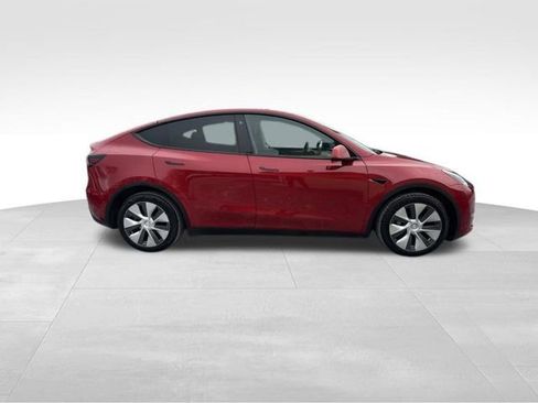 Used 2023 Tesla Model Y Long Range image 19