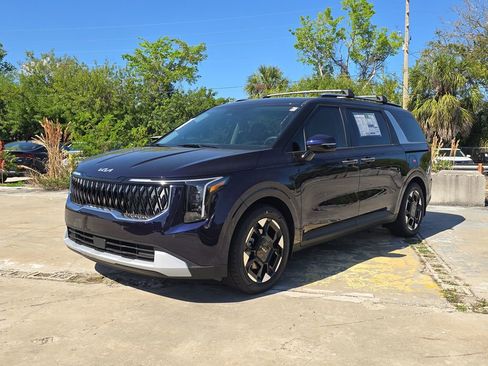 New 2026 Kia Carnival EX image 4