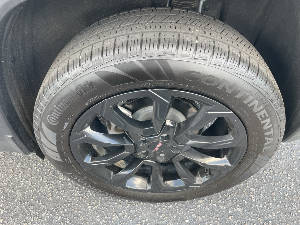 Certified 2026 GMC Terrain Elevation w/ Elevation Premium Package FWD image 5