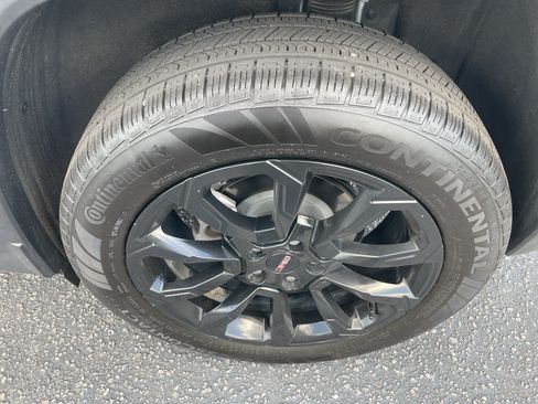 Certified 2026 GMC Terrain Elevation w/ Elevation Premium Package FWD image 5