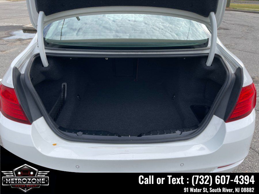 Used 2014 BMW 535i xDrive Sedan AWD/4WD image 18