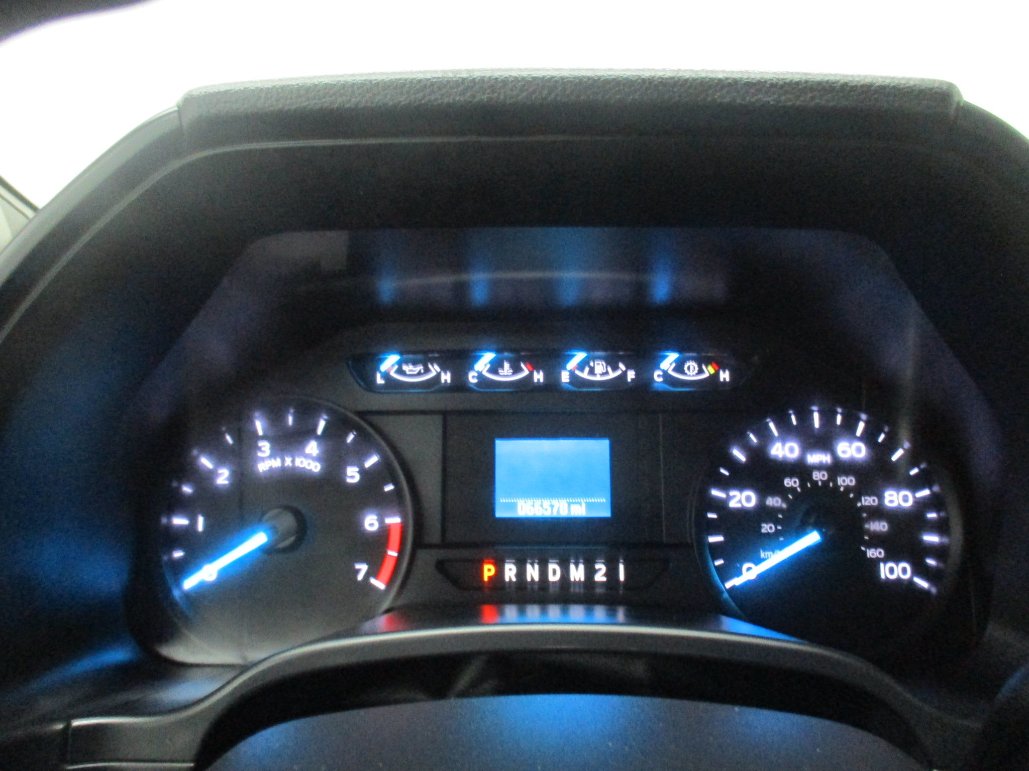 Used 2017 Ford F250 XL w/ Power Equipment Group AWD/4WD image 24