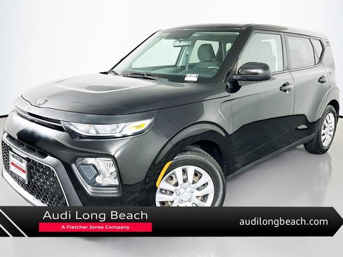 Used 2020 Kia Soul LX FWD image 1