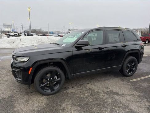 New 2026 Jeep Grand Cherokee Limited image 6