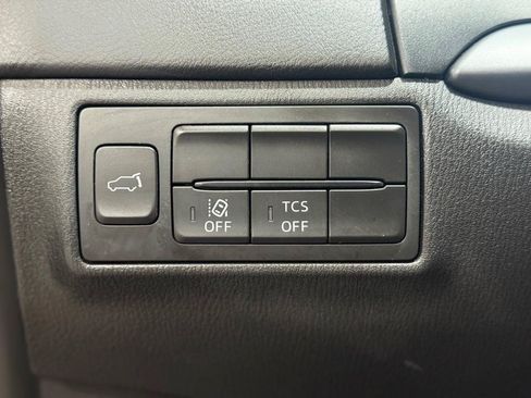 Used 2018 MAZDA CX-9 Touring FWD image 34