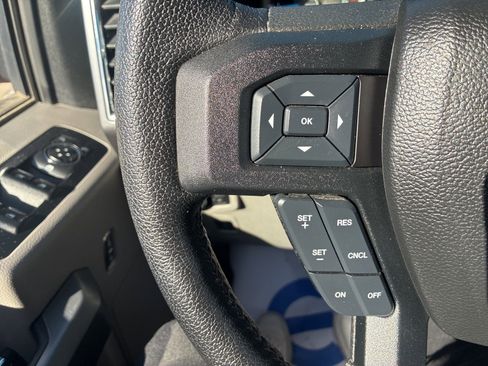 Used 2016 Ford F150 XLT w/ Equipment Group 302A Luxury image 26