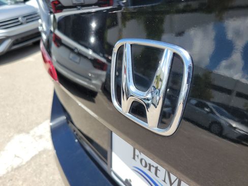 Used 2022 Honda Civic Sport image 8