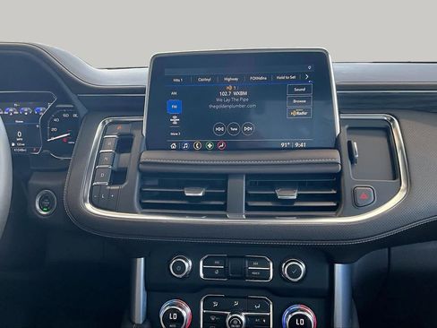 Used 2021 GMC Yukon SLT w/ SLT Premium Package AWD/4WD image 6