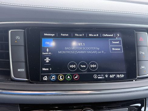 Used 2022 Buick Enclave Premium w/ Experience Buick Package image 10