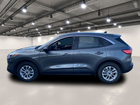 Used 2022 Ford Escape SE w/ Convenience Package image 4