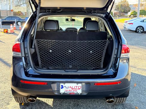 Used 2014 Lincoln MKX AWD w/ Equipment Group 102A image 37