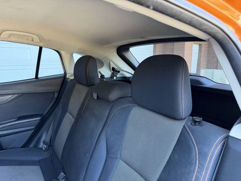 Used 2019 Subaru Crosstrek 2.0i Premium AWD/4WD image 26