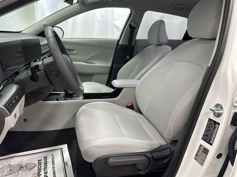 Used 2026 Hyundai Kona SEL Sport image 11