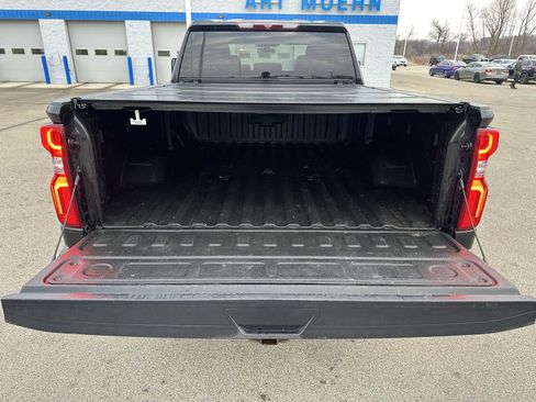 Used 2022 Chevrolet Silverado 2500 LTZ w/ Gooseneck/5TH Wheel Package AWD/4WD image 6