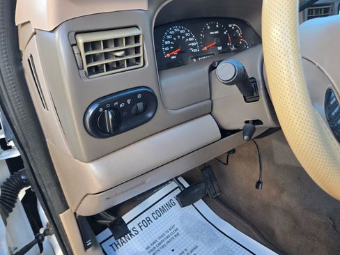 Used 2004 Ford Excursion Eddie Bauer image 14