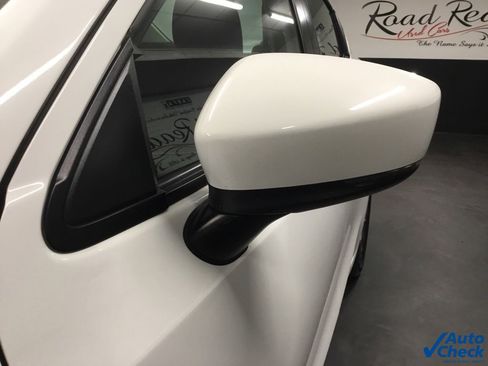 Used 2019 Toyota Yaris LE image 15