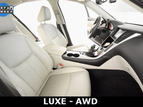 Used 2024 INFINITI Q50 Luxe image 11