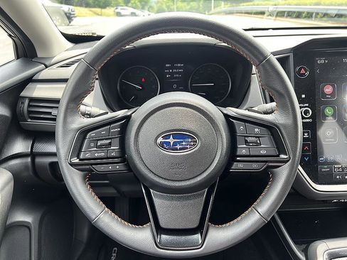 Used 2024 Subaru Crosstrek 2.5i Limited w/ Crosstrek Mirror Package AWD/4WD image 12
