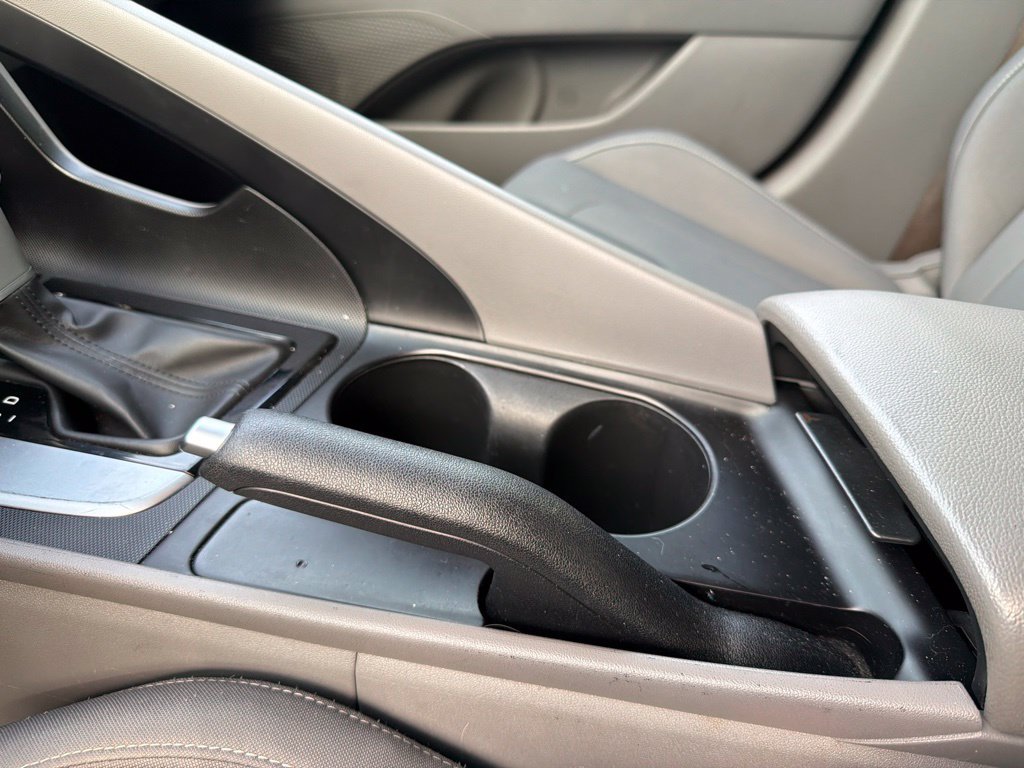 Certified 2025 Hyundai Elantra Sport FWD image 18