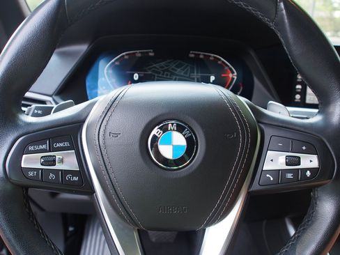 Used 2022 BMW X5 sDrive40i w/ Premium Package RWD image 23