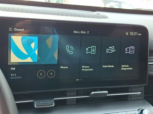 Used 2025 Hyundai Kona SEL image 28