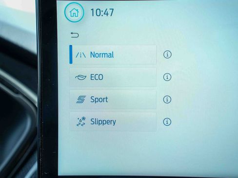 Certified 2023 Ford Escape ST-Line Select w/ Tech Pack #2 image 42