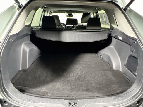 Used 2023 Toyota RAV4 XLE w/ Convenience Package FWD image 33